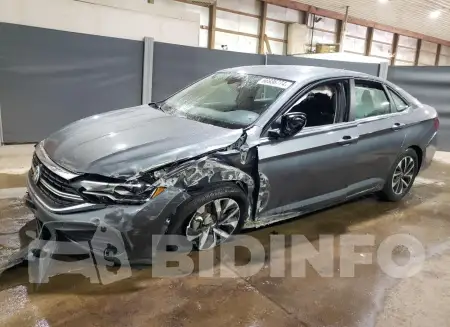 3VW5M7BU7RM070329