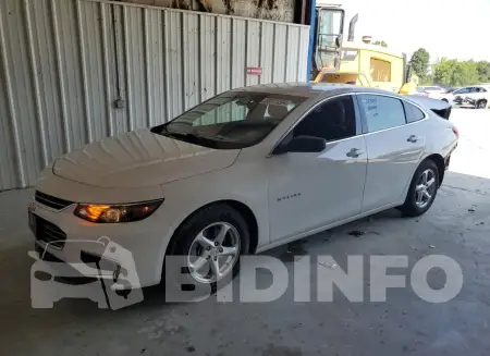 1G1ZB5ST8JF208186