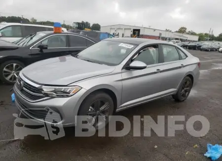 3VW7M7BU4RM006001