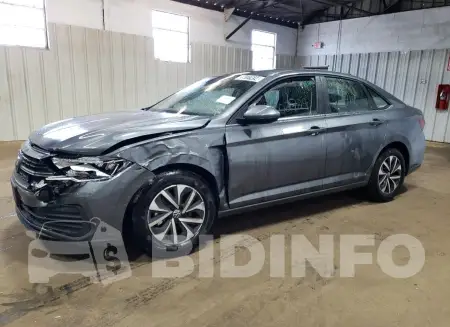 3VW5M7BU2RM049498