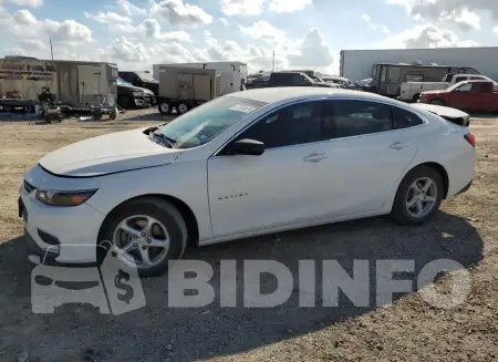 1G1ZB5ST5JF148755