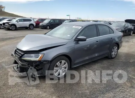 3VW2B7AJ5HM317054