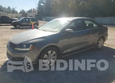3VW2B7AJ1HM400562