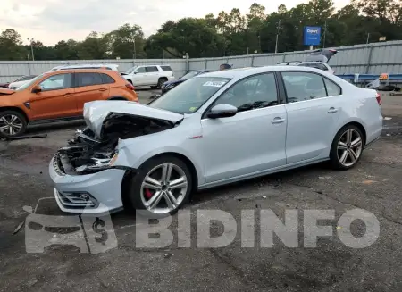 3VW4T7AJ5HM294882