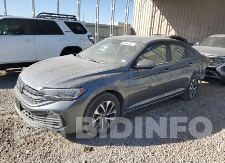 3VW5M7BU7RM090192