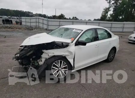 3VWDB7AJ8JM204472