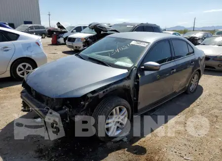 3VW2B7AJ9JM214810
