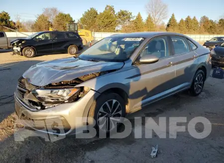 3VW5M7BU8RM055015
