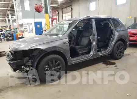 3VVMB7AX9RM103607