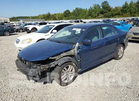 3VW2B7AJ6HM294075