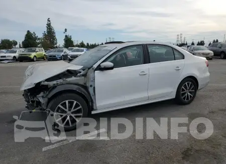 3VWDB7AJ4JM242121