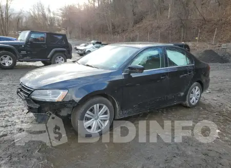 3VW2B7AJ8HM218468