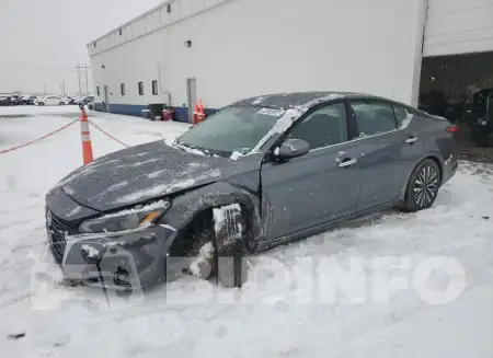 1N4BL4DV8PN346622