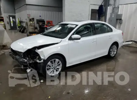 3VWLA7AJ8FM406170