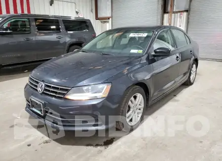 3VW2B7AJ3JM208713