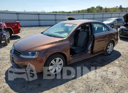 3VW2B7AJ8HM212024