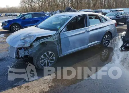 3VW4M7BU8RM098636
