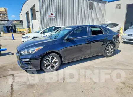 3KPF24AD6LE213821