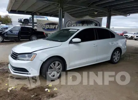 3VW2B7AJXHM389352