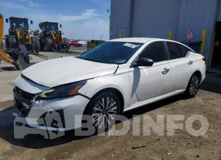1N4BL4DV9SN372834