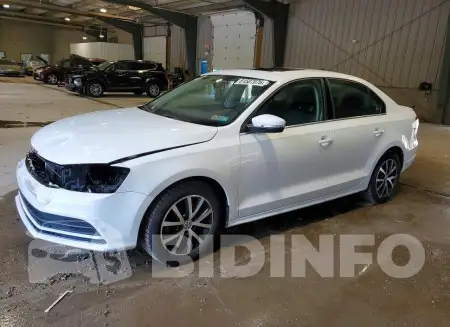 3VWDB7AJ0HM268015