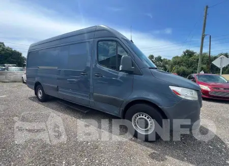 WD4PF1CDXKP149520