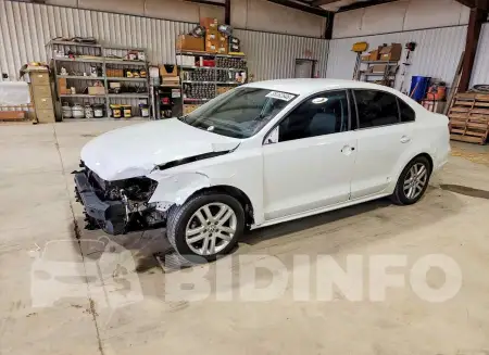 3VW2B7AJ4HM290414