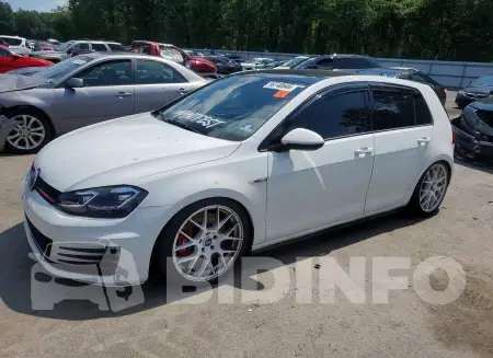 3VW447AU9HM062809