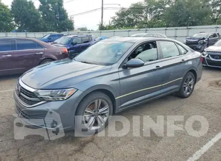 3VW7M7BU9PM055482