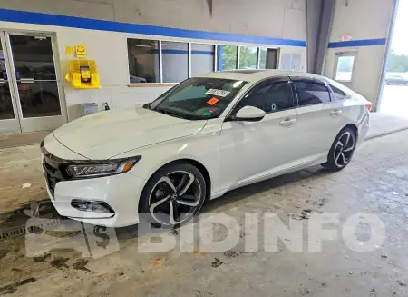 1HGCV2F30LA030630