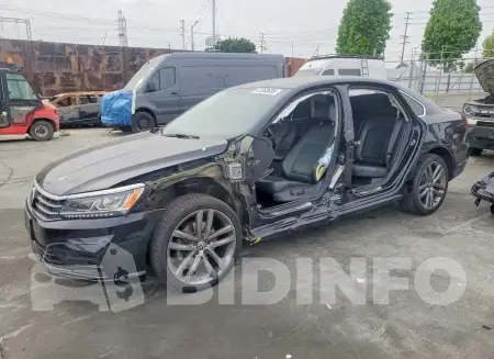 1VWDT7A32HC056121
