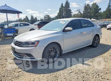 3VW2B7AJ4HM384759