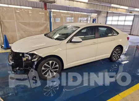 3VW5M7BU9RM019723