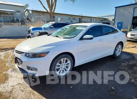 1G1ZD5ST2JF219338