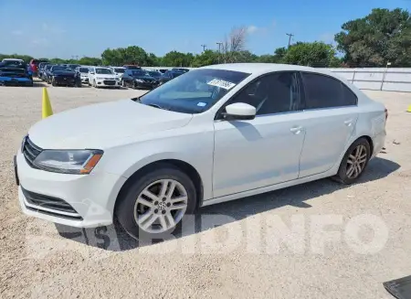 3VW2B7AJ9HM370372