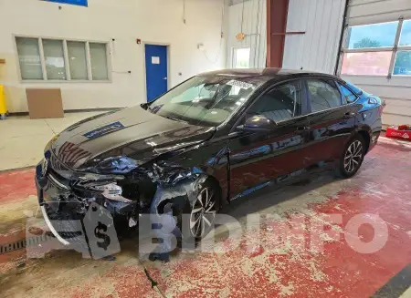 3VW5X7BUXSM018108