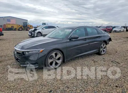 1HGCV1F12JA018792