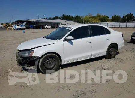 3VW2B7AJ2HM371220