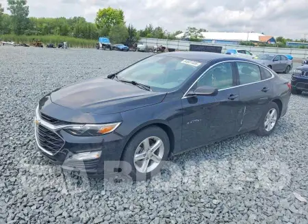 1G1ZB5ST8PF240435