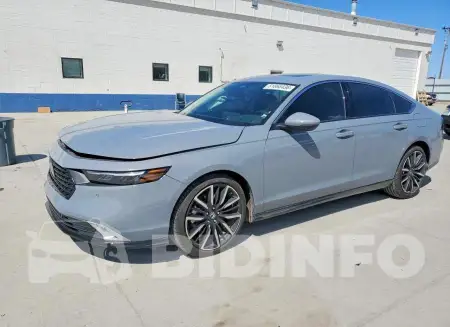 1HGCY2F83SA036603