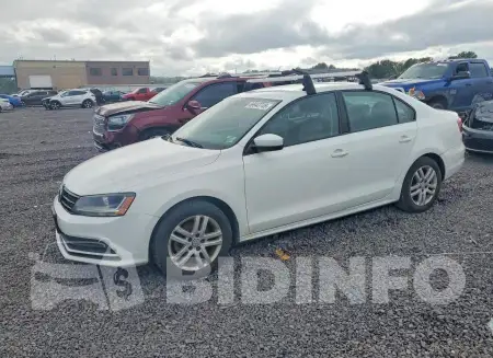 3VW2B7AJ7JM204230
