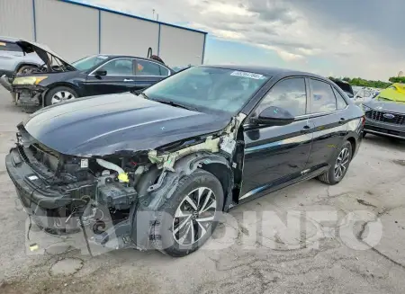 3VW5M7BU0PM060383
