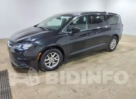 2C4RC1CG4HR553717