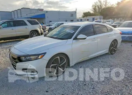 1HGCV1F30KA159556