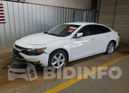 1G1ZD5ST9NF135054