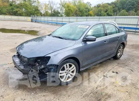 3VW2B7AJ2HM258819