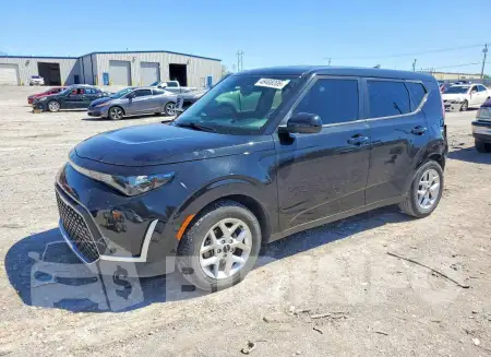 KNDJ23AU9P7891036