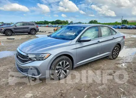 3VW5M7BU4RM044643