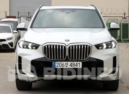 WBA11EV05R9V01110