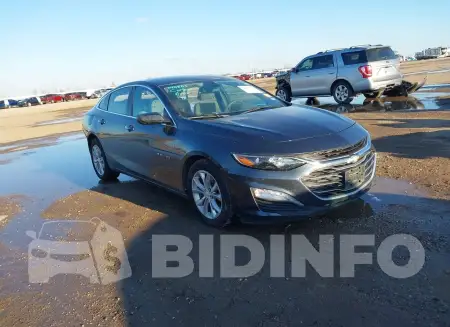 1G1ZD5ST2KF131620